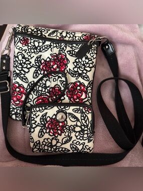 Coach Graffiti Floral Poppy Crossbody & Wrislet 2pc Set